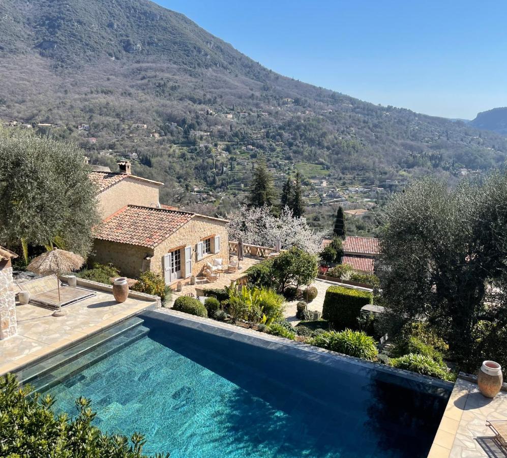 L'Escale Du Ciel Bed & Breakfast Le Bar-sur-Loup Exterior photo